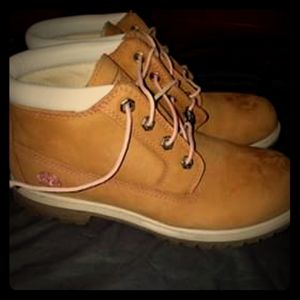 Women's Size 10 Timberlands with Pink Trim
